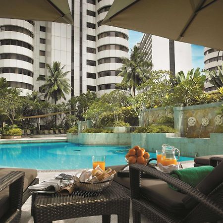 Shangri-La クアラルンプール 設備 写真 The pool at the Shangri-La Hotel, Kuala Lumpur