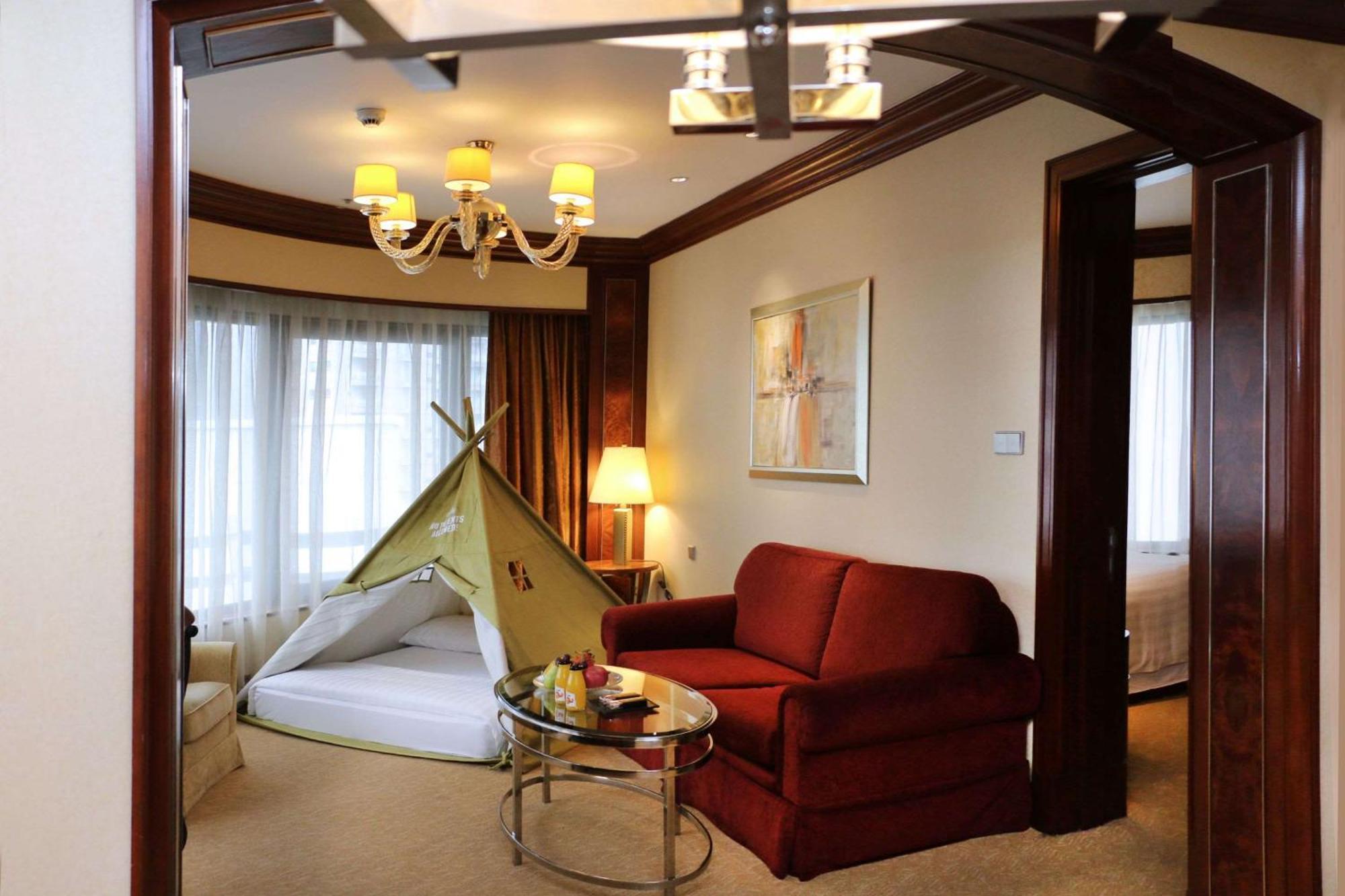 Shangri-La クアラルンプール エクステリア 写真 A suite at the hotel